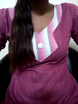 Alia-00 online show from September 2025 04:36:01 AM