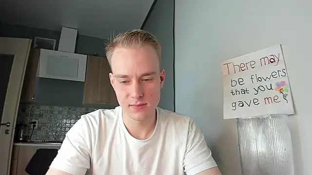 Snapshot of Kevin_Young_Cat chatting on October 2025 02:03:02 PM Kevin Young Cat online show from October 2025 02:03:02 PM