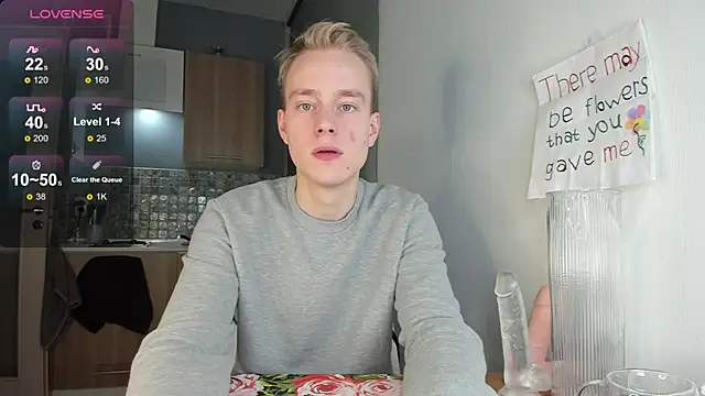 Snapshot of Kevin_Young_Cat chatting on October 2025 03:25:01 PM Kevin Young Cat online show from October 2025 03:25:01 PM