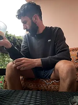 Michel huge online show from September 2025 04:38:02 AM