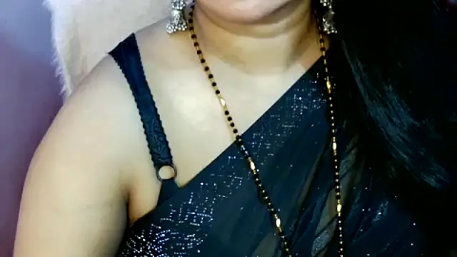 QUEEN SAKHI- online show from February 2026 03:00:01 PM