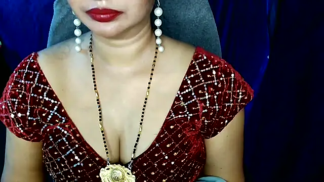QUEEN SAKHI- online show from April 2026 05:41:02 PM