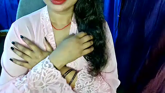 QUEEN SAKHI- online show from May 2026 05:52:01 PM