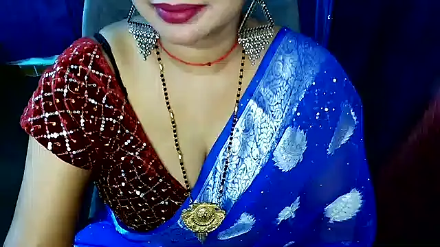 QUEEN SAKHI- online show from May 2026 06:57:02 PM