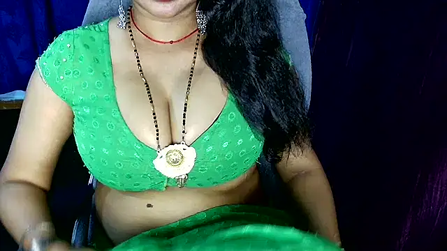 QUEEN SAKHI- online show from June 2026 01:52:01 AM