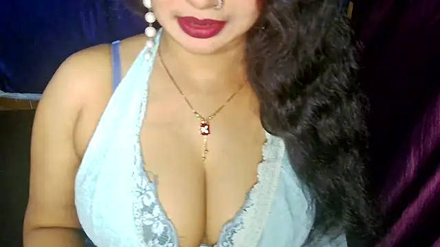 QUEEN SAKHI- online show from July 2026 04:19:02 AM