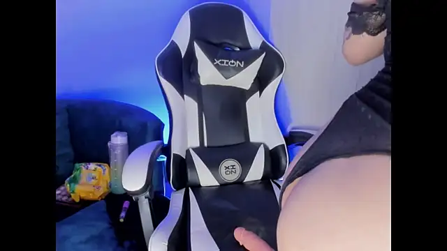 SafiroBlake online show from October 2025 03:31:01 AM