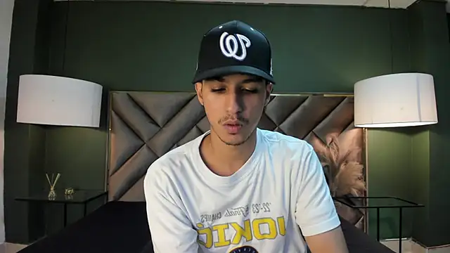 Marcus Jeron online show from September 2025 03:55:02 AM