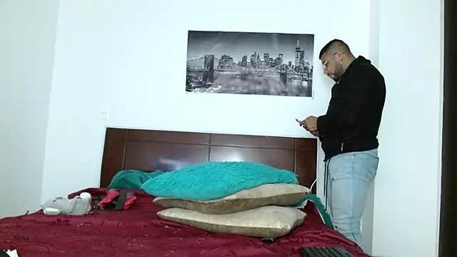 AntonyDAngelo25 online show from November 2025 10:43:02 PM