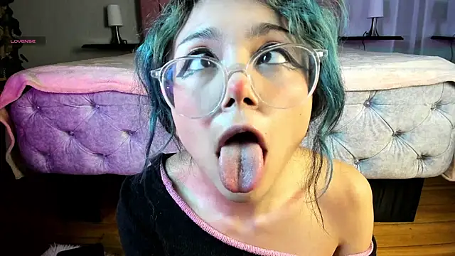 TerumiKitty online show from October 2025 10:52:02 PM