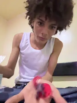 Max Rain online show from February 2026 12:55:01 PM