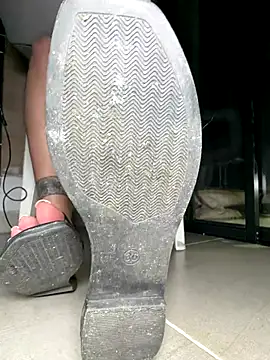 Snapshot of Ammberly__Adam23 chatting on December 2025 01:57:01 AM Ammberly Adam23 online show from December 2025 01:57:01 AM