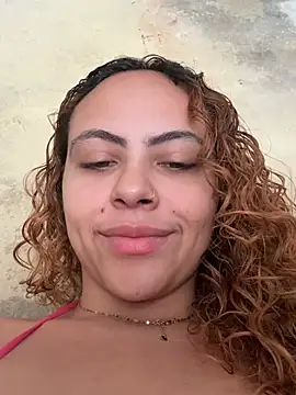 Chloe Leaozinho online show from May 2026 05:42:02 PM