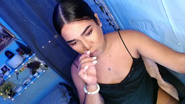 Hot JennyCum online show from January 2026 05:06:01 PM