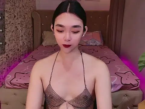 Snapshot of Ts-yoshi chatting on October 2025 02:21:02 AM Ts-yoshi online show from October 2025 02:21:02 AM