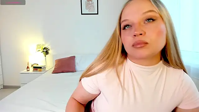 Snapshot of Irene_sooth chatting on December 2025 08:23:01 AM Irene sooth online show from December 2025 08:23:01 AM