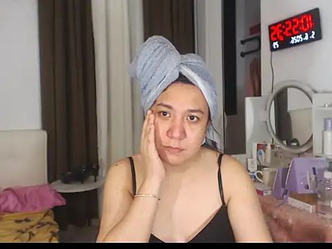 stellahugeX online show from June 2026 02:56:01 PM