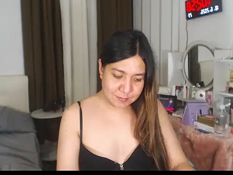 stellahugeX online show from June 2026 05:03:02 PM