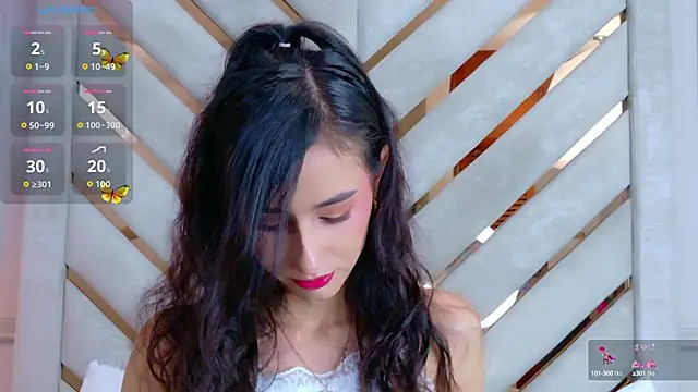 Snapshot of Sarah-Grace chatting on October 2025 02:42:02 AM Sarah-Grace online show from October 2025 02:42:02 AM