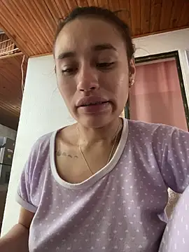 Snapshot of juliana-mancini chatting on November 2025 05:01:02 PM juliana-mancini online show from November 2025 05:01:02 PM