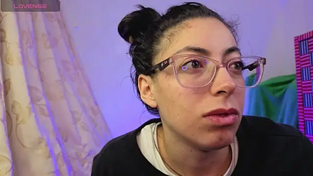 Miranda sexlove  online show from April 2026 01:05:02 PM