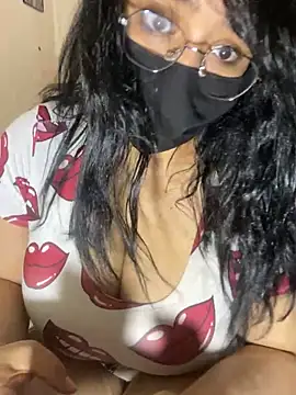 Nottella online show from November 2025 06:29:01 PM