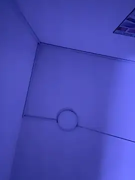 ALANNFERRER online show from October 2025 10:17:02 AM