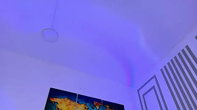 ALANNFERRER online show from November 2025 01:55:02 PM