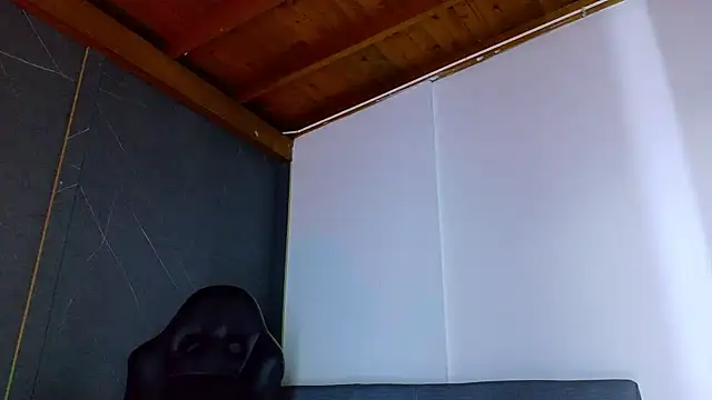 ALANNFERRER online show from February 2026 10:09:01 AM