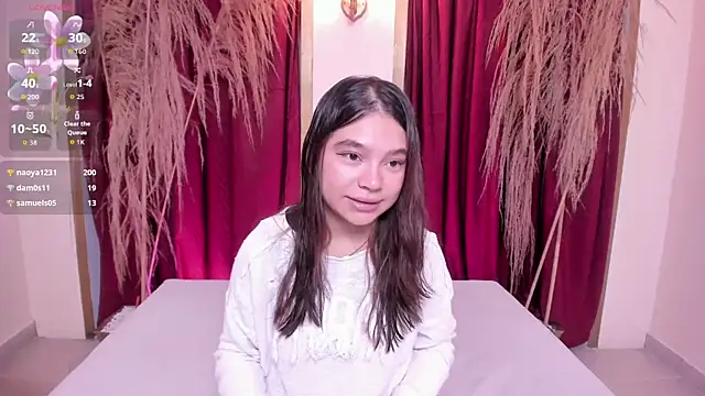 Snapshot of Laurent_Scott_ chatting on September 2025 12:06:01 PM Laurent Scott online show from September 2025 12:06:01 PM