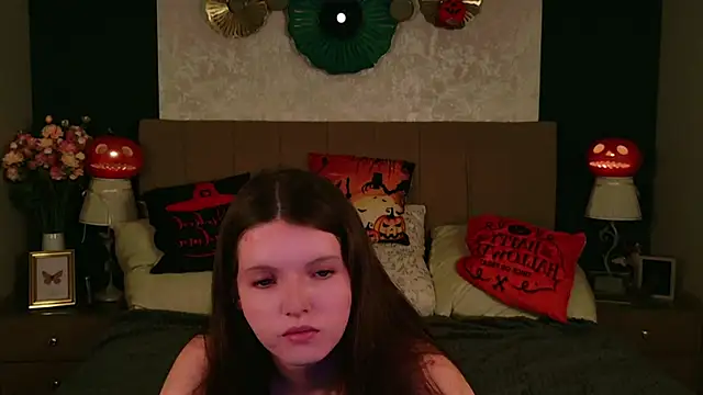 Gaby Essen online show from October 2025 08:25:01 PM