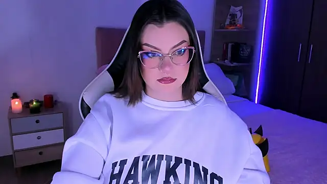 OphelianaRose33 online show from November 2025 08:03:01 PM