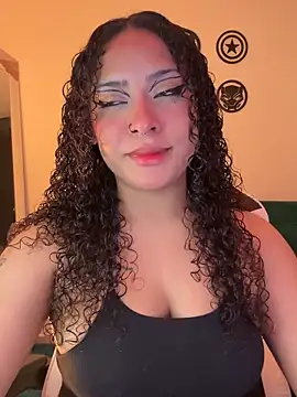 Snapshot of Kass_1 chatting on February 2026 03:43:01 AM Kass 1 online show from February 2026 03:43:01 AM