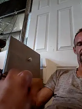 Snapshot of Hungwell1515 chatting on September 2025 01:22:01 PM Hungwell1515 online show from September 2025 01:22:01 PM