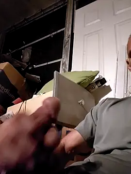 Snapshot of Hungwell1515 chatting on October 2025 10:47:01 AM Hungwell1515 online show from October 2025 10:47:01 AM