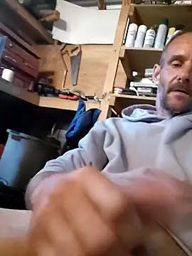 Snapshot of Hungwell1515 chatting on October 2025 03:11:02 PM Hungwell1515 online show from October 2025 03:11:02 PM