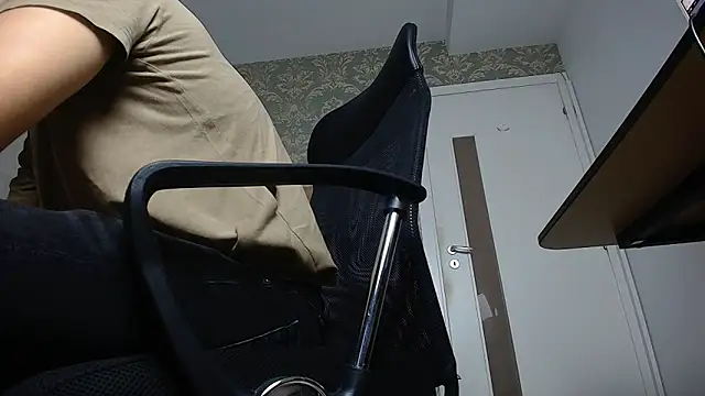 FelixStarkk online show from September 2025 04:27:02 AM