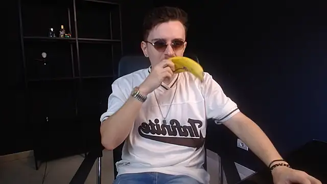 FelixStarkk online show from June 2026 06:15:02 AM