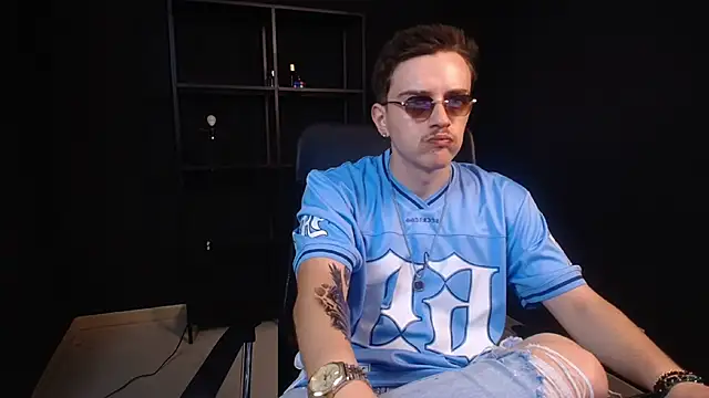 FelixStarkk online show from July 2026 05:36:01 AM