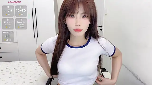 Snapshot of Darcy_xixioo chatting on October 2025 04:27:02 PM Darcy xixioo online show from October 2025 04:27:02 PM