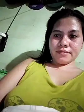 Snapshot of phoenix_1994 chatting on September 2025 09:47:02 PM phoenix 1994 online show from September 2025 09:47:02 PM