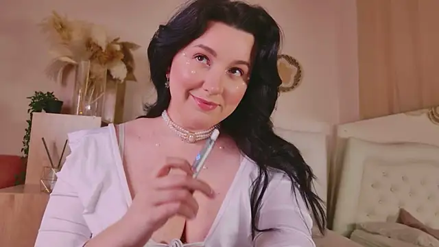 love me  tonight  online show from February 2026 08:30:01 PM