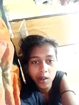 Snapshot of Saniye-143 chatting on September 2025 05:45:02 AM Saniye-143 online show from September 2025 05:45:02 AM