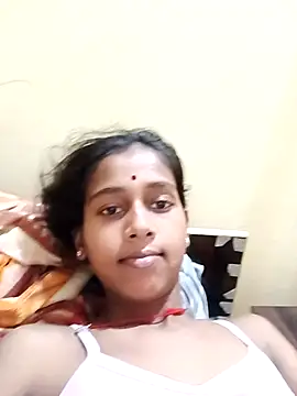 Snapshot of Saniye-143 chatting on September 2025 03:39:02 PM Saniye-143 online show from September 2025 03:39:02 PM