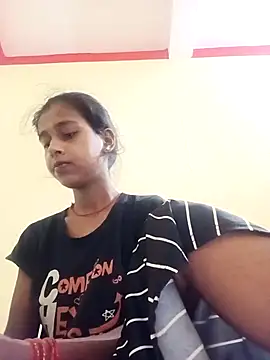 Snapshot of Saniye-143 chatting on October 2025 03:25:03 AM Saniye-143 online show from October 2025 03:25:03 AM