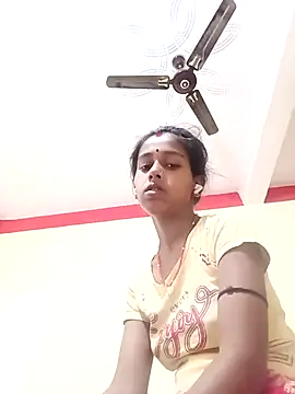 Snapshot of Saniye-143 chatting on October 2025 07:00:02 AM Saniye-143 online show from October 2025 07:00:02 AM