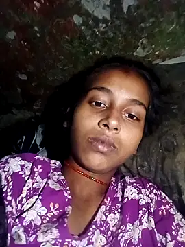 Snapshot of Saniye-143 chatting on October 2025 05:36:01 PM Saniye-143 online show from October 2025 05:36:01 PM