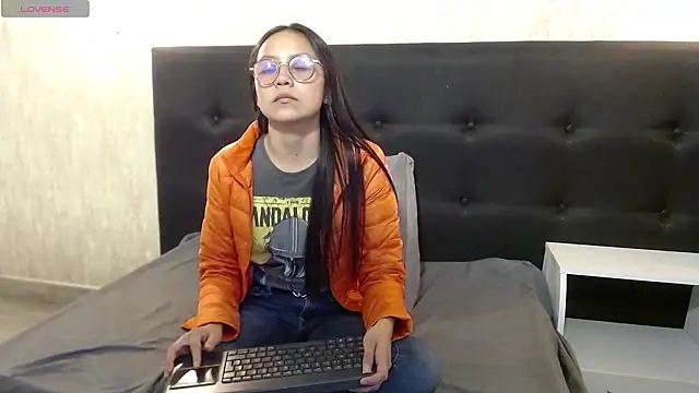 katalina07 1 online show from February 2026 10:22:01 PM