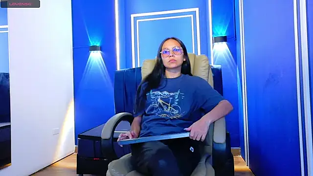 katalina07 1 online show from June 2026 05:12:02 PM