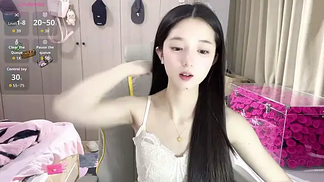 Snapshot of OiOi-666 chatting on February 2026 01:22:01 AM OiOi-666 online show from February 2026 01:22:01 AM